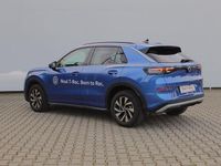 Second-hand VW T-Roc Life 115 CP (84 kW) 2025 Albastru dechis  metalic SUV