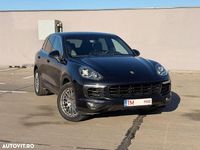 Second-hand Porsche Cayenne Platinum Edition 262 CP (192 kW) 2016 Culoarenegru SUV