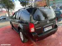 second-hand Nissan Pathfinder 2.5