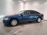 Second-hand VW Passat Trendline 150 CP (110 kW) 2021 Albastru mediu  normal