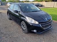 second-hand Peugeot 208 an 2013 Full Dotari, 12 luni garantie, posibilitate RATE