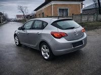 Second-hand Opel Astra 110 CP (80 kW) 2010 Berlinǎ