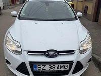 Second-hand Ford Focus 116 CP (85 kW) 2014 Alb Hatchback