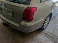 Second-hand Toyota Avensis 121 CP (88 kW) 2005 Hatchback