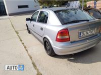 Second-hand Opel Astra 101 CP (74 kW) 2002 Argintiu Hatchback