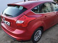 Second-hand Ford Focus 182 CP (133 kW) 2011 Roșu Hatchback