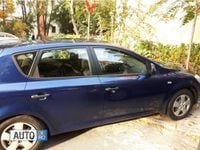 Second-hand Kia Ceed 90 CP (66 kW) 2007 Albastru Hatchback
