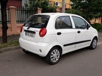 Second-hand Chevrolet Spark 85 CP (62 kW) 2007 Alb Hatchback
