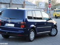 second-hand VW Touran 2.0 TDI DPF Trendline