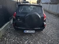 Second-hand Toyota RAV4 177 CP (130 kW) 2006 Verde SUV