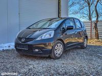 Second-hand Honda Jazz 90 CP (66 kW) 2011 Culoarenegru Hatchback