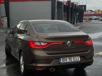Second-hand Renault Mégane IV Intens 140 CP (102 kW) 2019 Culoaremaro Berlinǎ