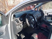 Second-hand VW Touran 105 CP (77 kW) 2011 Gri Monovolum