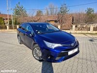 Second-hand Toyota Avensis Executive 143 CP (105 kW) 2016 Culoarealbastru Berlinǎ
