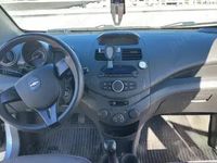 Second-hand Chevrolet Spark 68 CP (50 kW) 2010 Albastru Hatchback