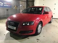 Second-hand Audi A3 Sportback S-Line 125 CP (91 kW) 2011 Rosu Hatchback