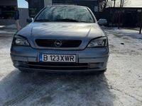 Second-hand Opel Astra 84 CP (61 kW) 2006 Berlinǎ