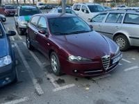 Second-hand Alfa Romeo 147 120 CP (88 kW) 2007 Hatchback