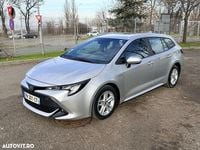 Second-hand Toyota Corolla 122 CP (89 kW) 2020 Culoareargint Break