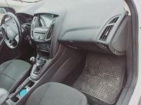 Second-hand Ford Focus Trend 120 CP (88 kW) 2017 Culoarealb Berlinǎ