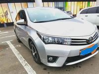 Second-hand Toyota Corolla 132 CP (97 kW) 2016 Argintiu Berlinǎ