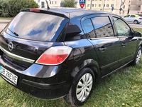 Second-hand Opel Astra 110 CP (80 kW) 2005 Berlinǎ