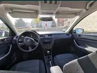 Second-hand Skoda Rapid 105 CP (77 kW) 2013 Albastru Berlinǎ