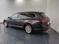 Second-hand VW Passat Comfortline 150 CP (110 kW) 2022 Gri mediu  normal Break