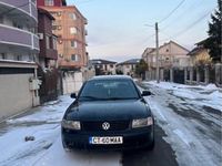 Second-hand VW Passat 101 CP (74 kW) 2001 Negru Berlinǎ