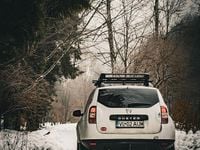 Second-hand Dacia Duster Lauréate 110 CP (80 kW) 2014 Culoarealb SUV