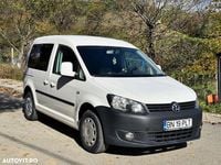 Second-hand VW Caddy Comfortline 102 CP (75 kW) 2012 Culoarealb Monovolum