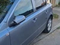 Second-hand Opel Astra 110 CP (80 kW) 2007 Albastru Hatchback