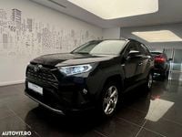 Second-hand Toyota RAV4 Hybrid 218 CP (160 kW) 2021 Culoarenegru SUV