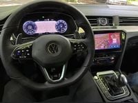 Second-hand VW Passat Highline 150 CP (110 kW) 2015 Negru Break