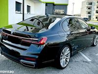 Second-hand BMW 730L Comfort Edition 286 CP (210 kW) 2022 Culoarenegru Berlinǎ