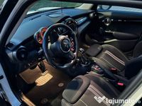 second-hand Mini Cooper SD masina este bijuterie fara exagerare! 2016