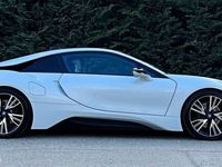 second-hand BMW i8 Pure Impulse