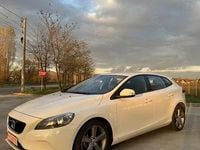 Second-hand Volvo V40 120 CP (88 kW) 2016 Hatchback