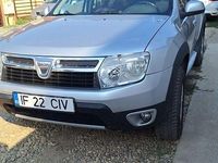 Second-hand Dacia Duster 105 CP (77 kW) 2012 Culoareargint SUV