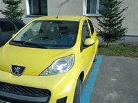 Second-hand Peugeot 107 65 CP (47 kW) 2010 Galben Hatchback