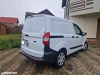 Second-hand Ford Tourneo Courier 100 CP (73 kW) 2023 Culoarealb Monovolum