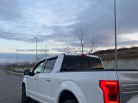 Second-hand Ford F-150 400 CP (294 kW) 2017 Culoarealb Pickup