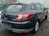 Second-hand Renault Mégane GrandTour Dynamique 110 CP (80 kW) 2014 Culoaregri Break