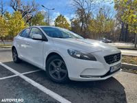 second-hand Volvo V40 D2