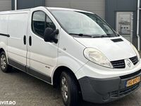 second-hand Renault Trafic Combi 2.0 L2H1 4