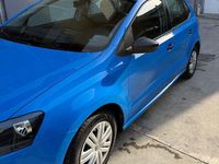 Second-hand VW Polo Trendline 60 CP (44 kW) 2016 Culoarealbastru