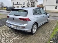 Second-hand VW Golf VIII Life 110 CP (80 kW) 2020 Argintiu Hatchback