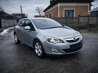 Second-hand Opel Astra 110 CP (80 kW) 2010 Berlinǎ