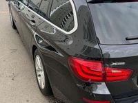 Second-hand BMW 525 Comfort Edition 218 CP (160 kW) 2012 Culoarenegru Break