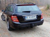 Second-hand Mercedes C200 136 CP (100 kW) 2011 Negru Break